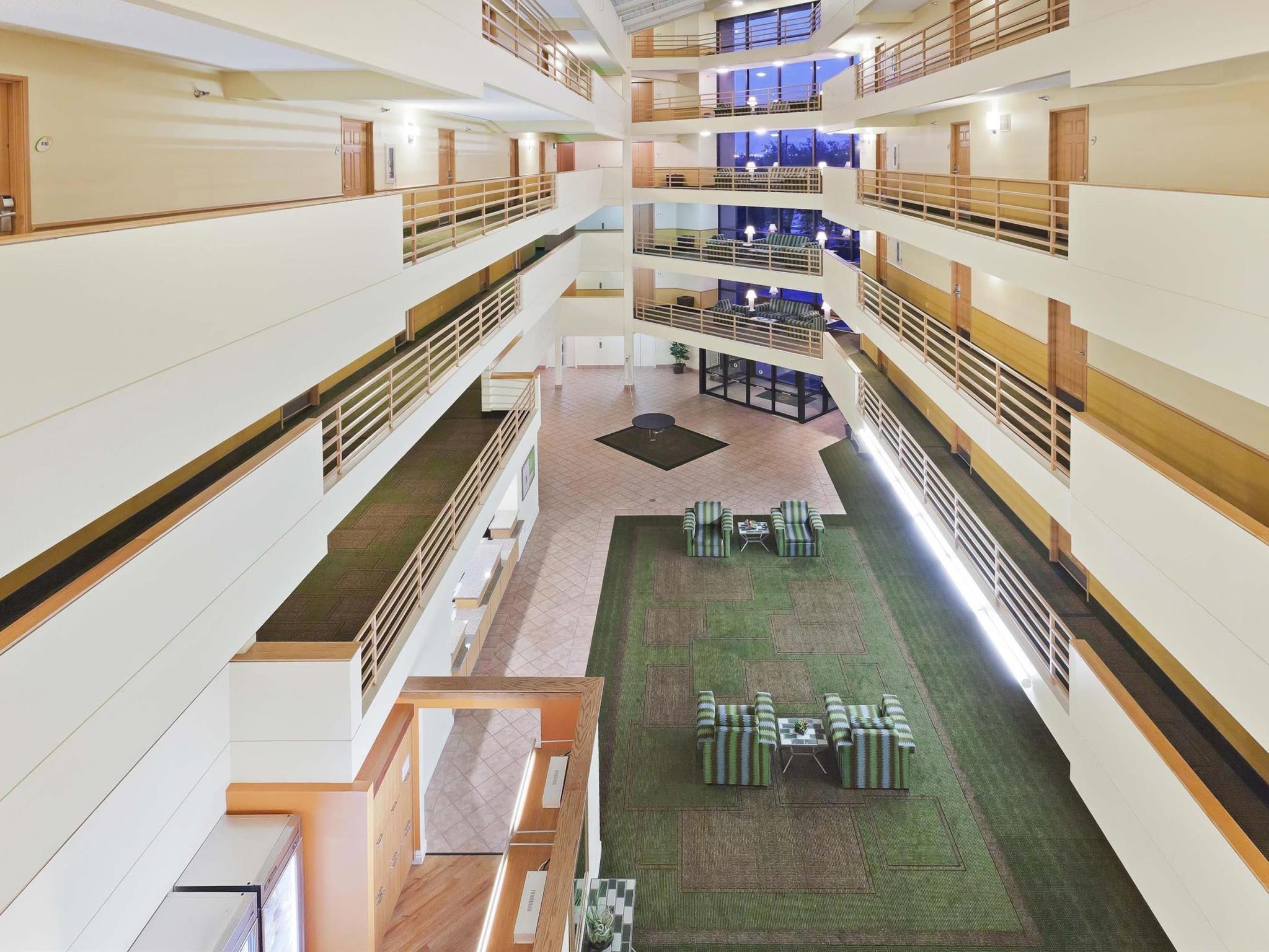 La Quinta By Wyndham Lubbock West Medical Center Hotel Bagian luar foto